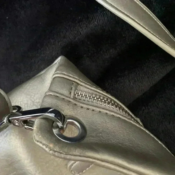 Nicole By Nicole Miller Crossbody Bag - Picture 3 of 7